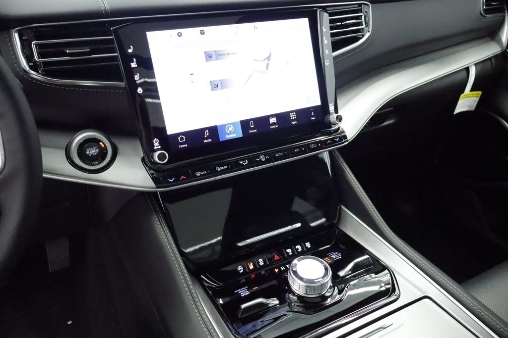New 2026 Jeep Grand Wagoneer L Limited AWD/4WD image 20