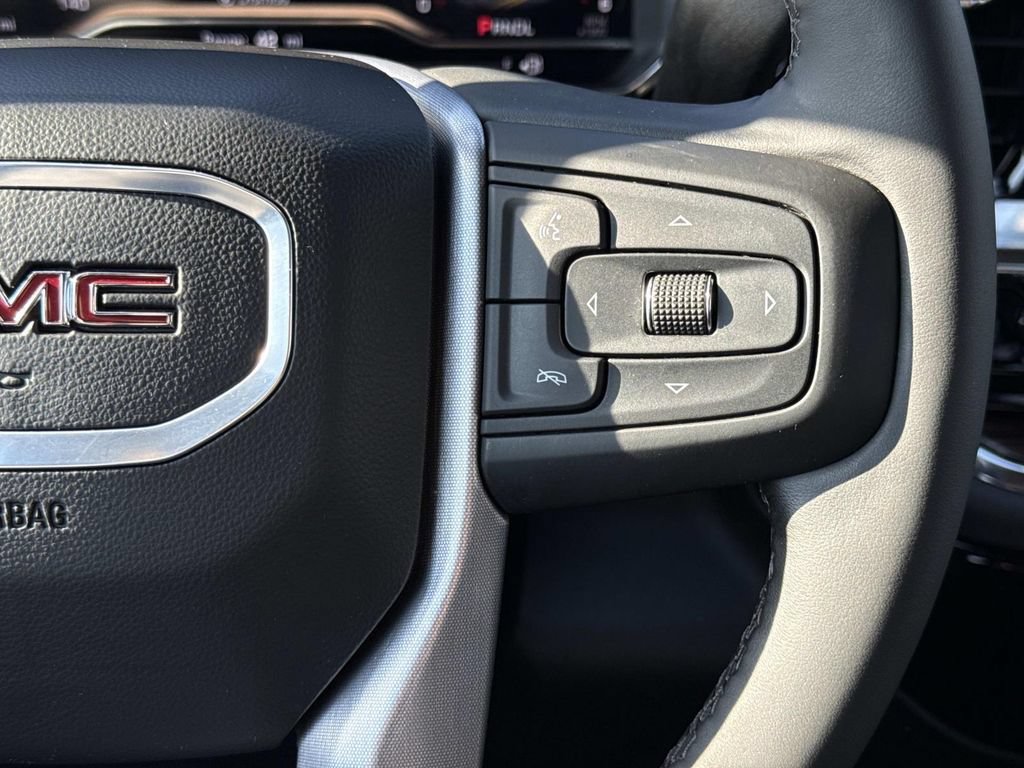 Used 2024 GMC Sierra 1500 Elevation AWD/4WD image 7
