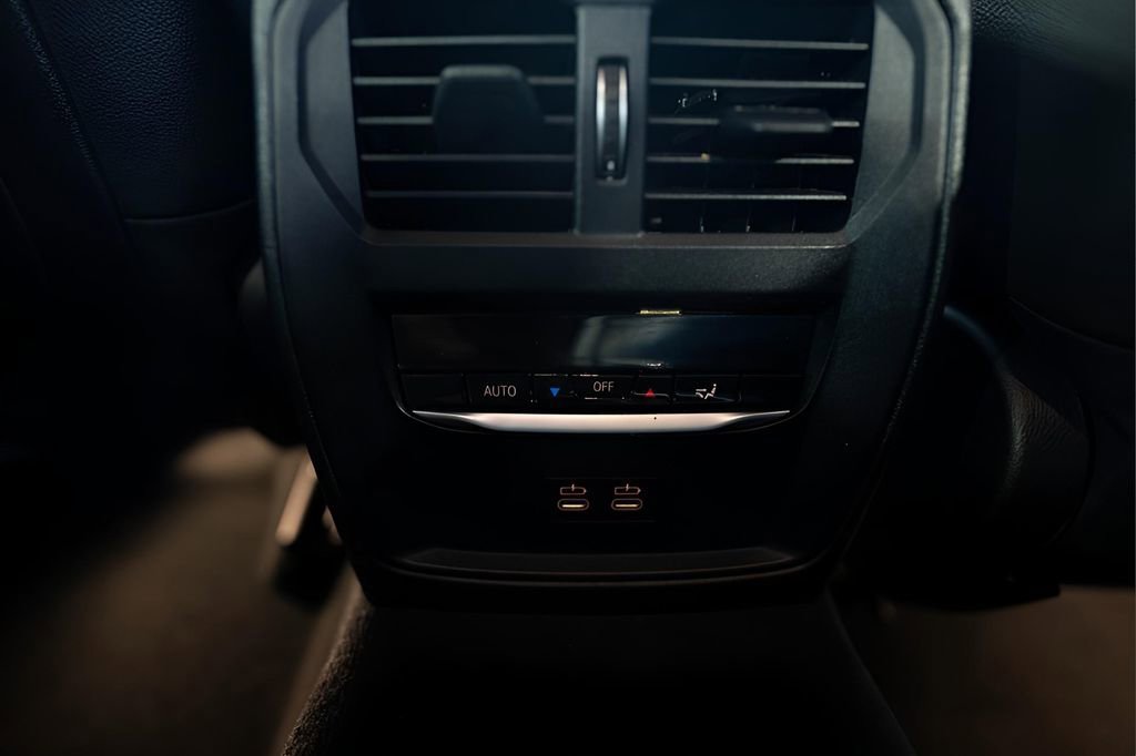 Used 2021 BMW M340i xDrive w/ Premium Package image 26