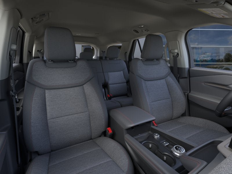 New 2026 Ford Explorer Active RWD image 18