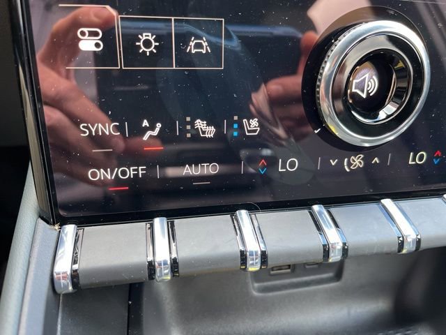 New 2026 GMC Terrain AT4 w/ Convenience Package III AWD/4WD image 25