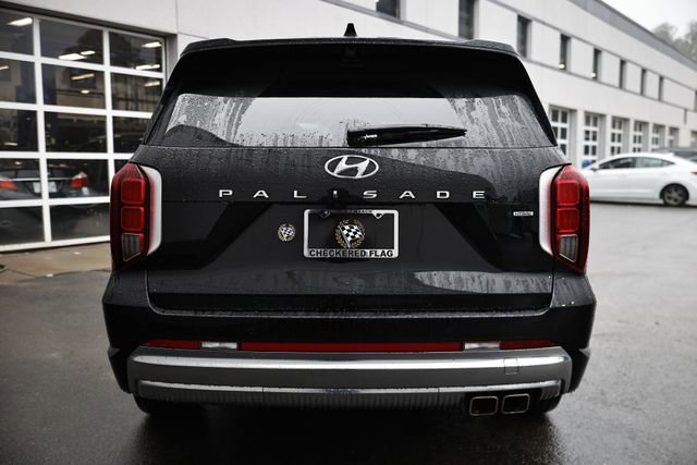 Used 2023 Hyundai Palisade Calligraphy image 10