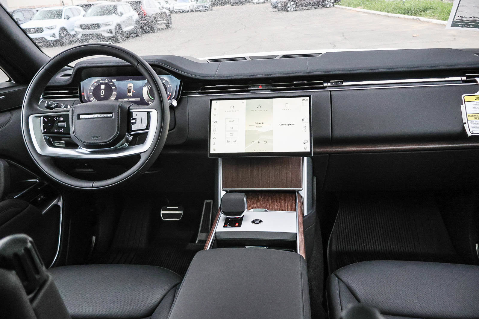 New 2025 Land Rover Range Rover SE AWD/4WD image 21