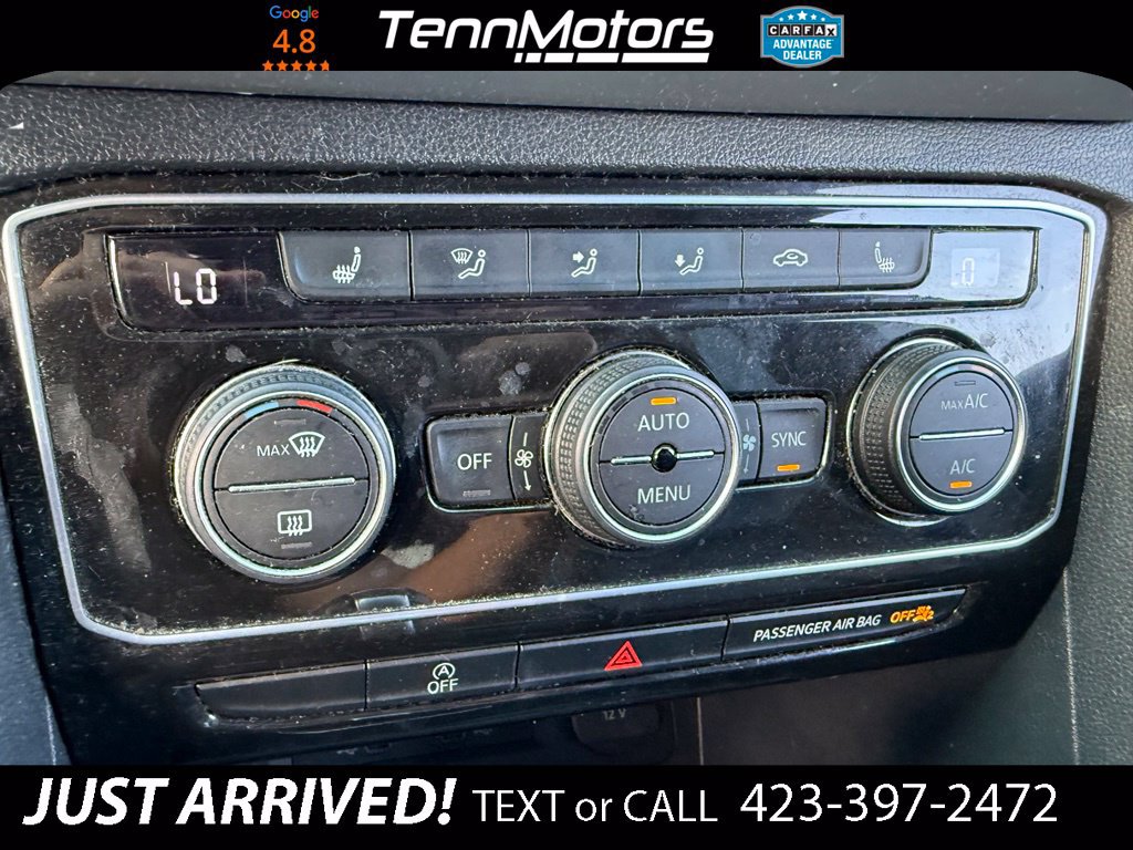 Used 2022 Volkswagen Atlas Cross Sport SEL AWD/4WD image 21