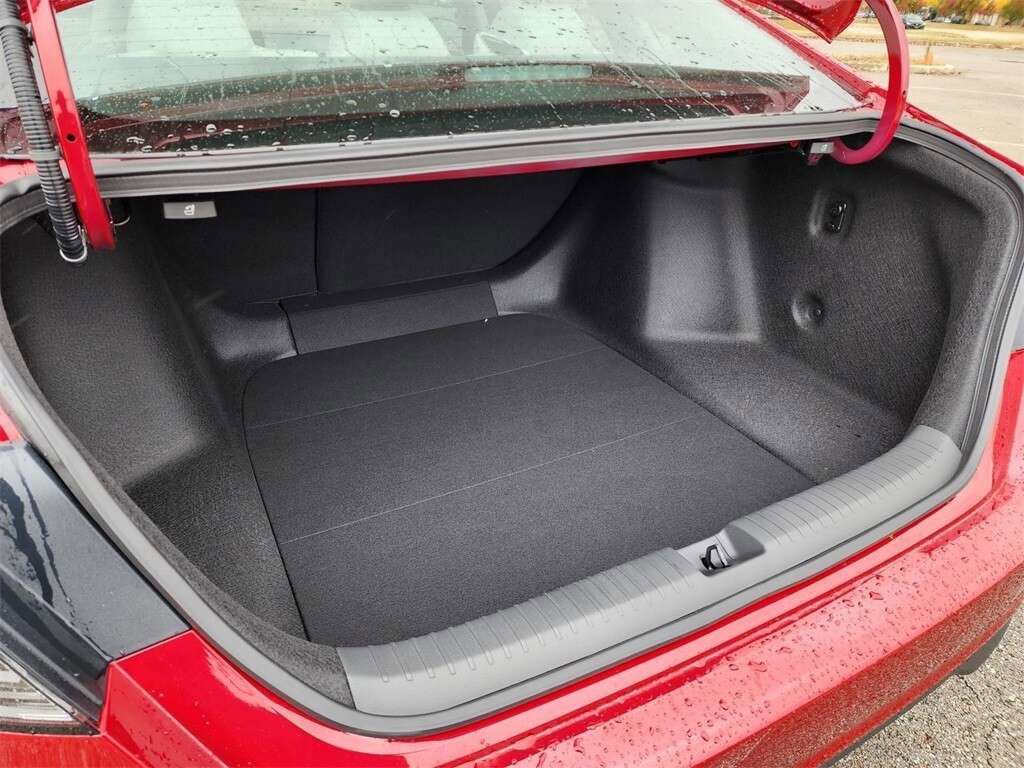 Used 2024 Honda Accord EX image 21