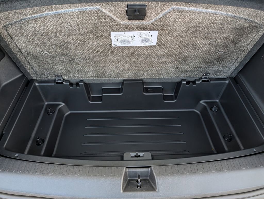 New 2026 Buick Enclave Sport Touring w/ Power Package image 17