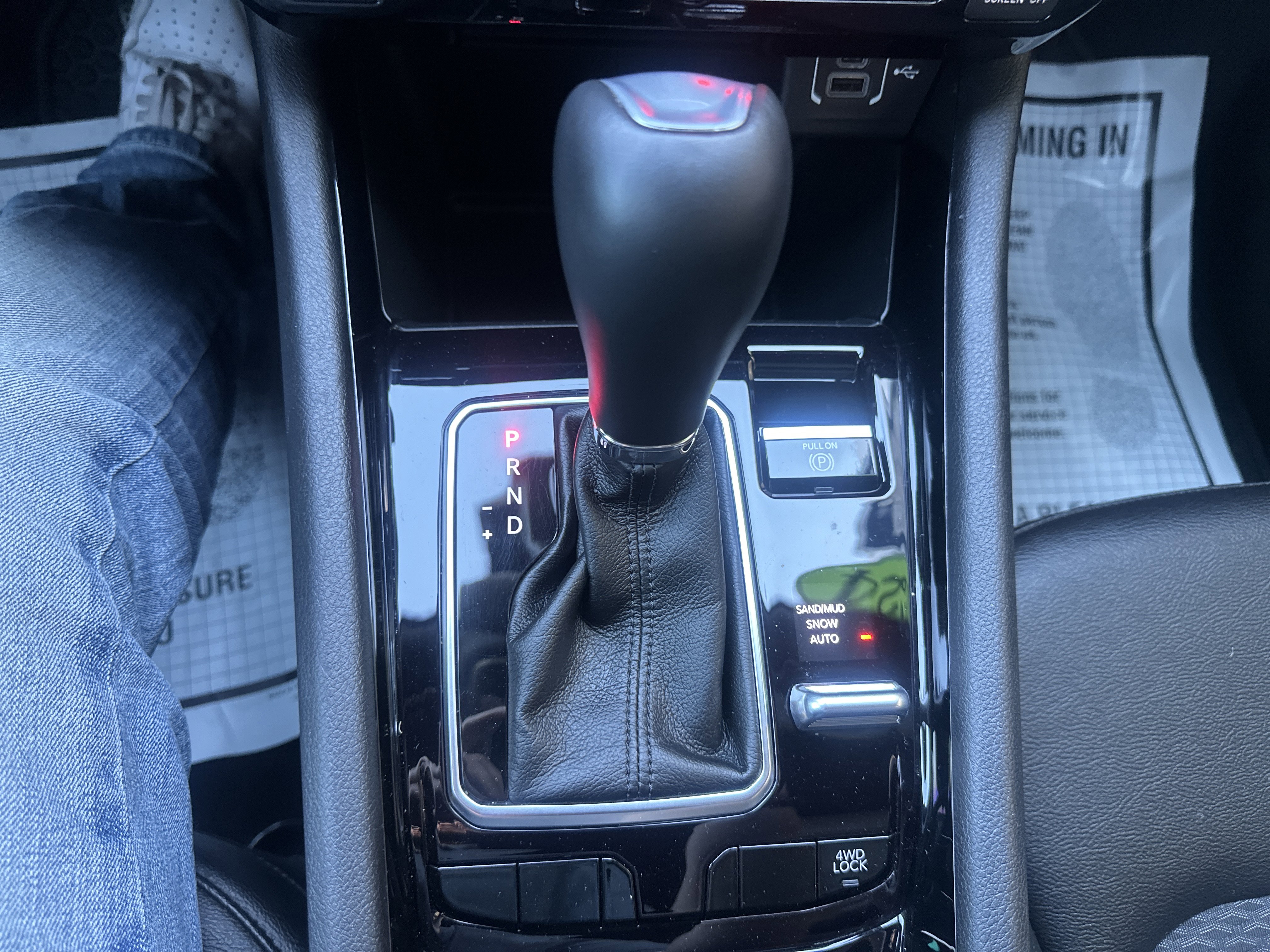 Used 2024 Jeep Compass Latitude w/ Convenience Group image 20