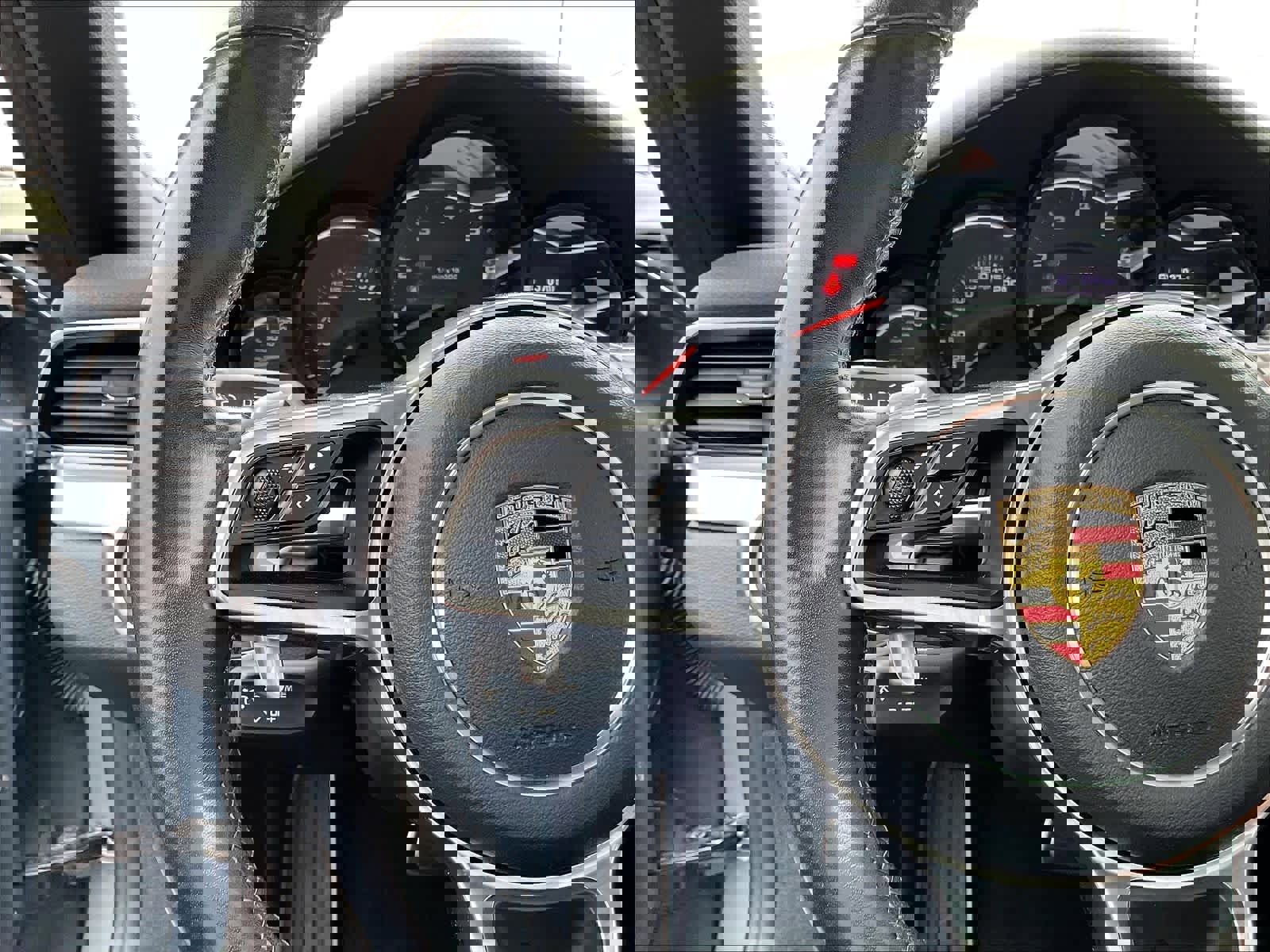 Used 2018 Porsche 911 Carrera image 17