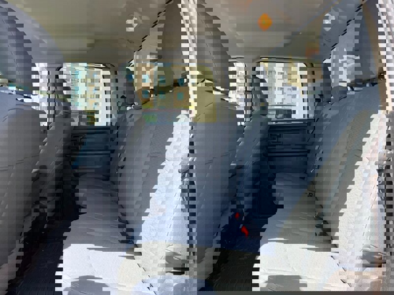 Used 2018 RAM 2500 Tradesman w/ Chrome Appearance Group image 11