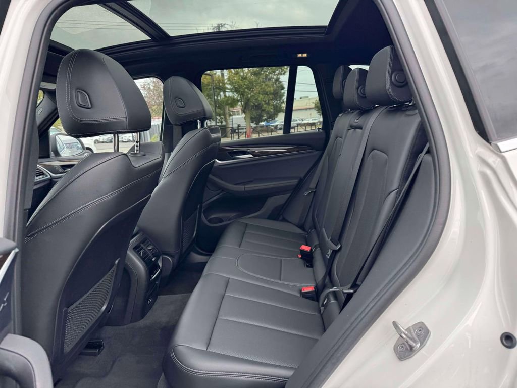 Used 2022 BMW X3 xDrive30i w/ Convenience Package w/ZPA image 12