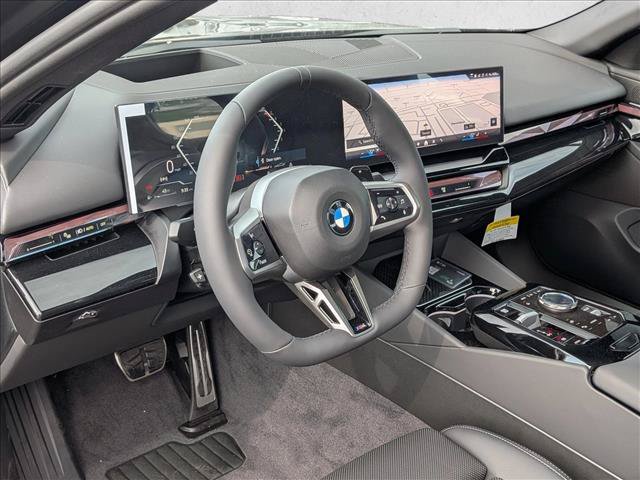 New 2027 BMW 530i xDrive w/ M Sport Package AWD/4WD image 3