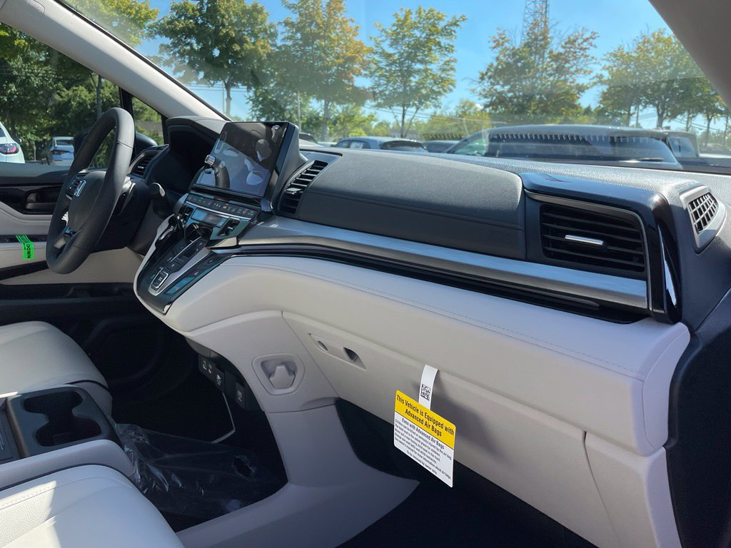 New 2027 Honda Odyssey Touring image 33