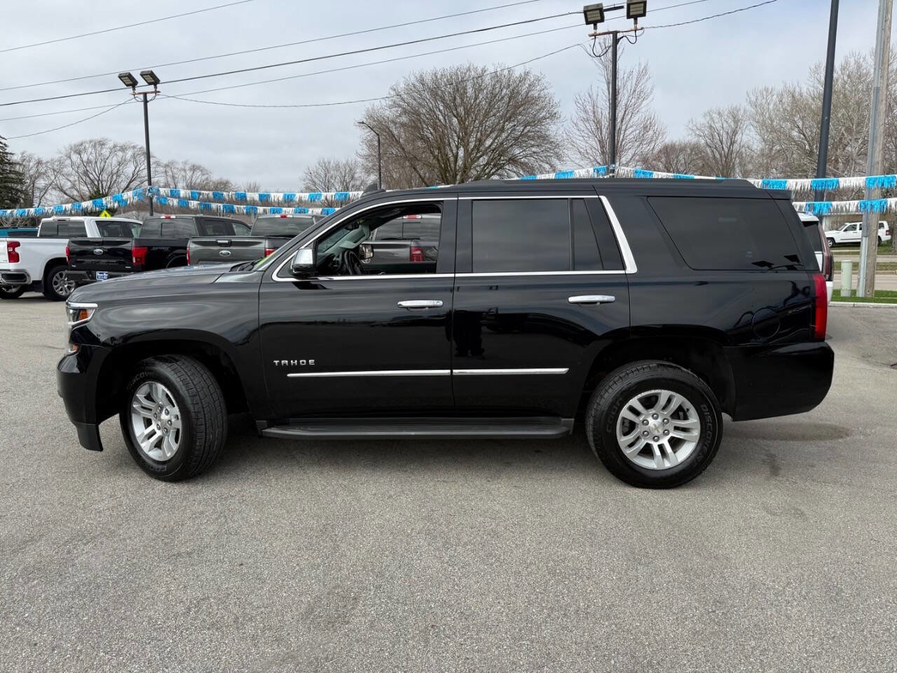 Used 2020 Chevrolet Tahoe LS AWD/4WD image 3