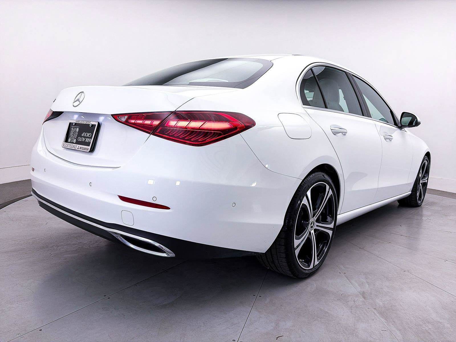 Used 2024 Mercedes-Benz C 300 Sedan image 18