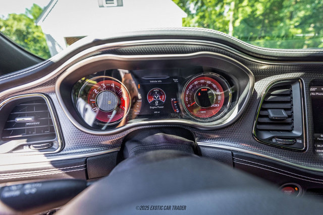 Used 2020 Dodge Challenger SRT Hellcat image 36