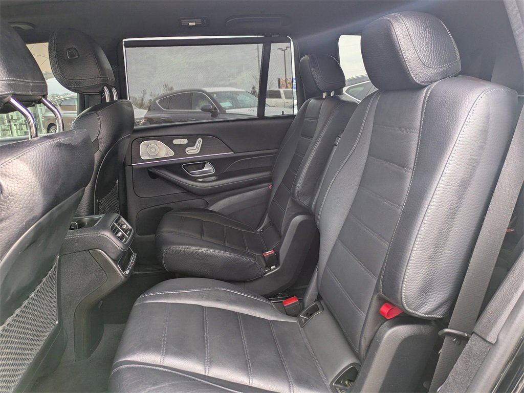 Used 2021 Mercedes-Benz GLS 580 4MATIC image 13