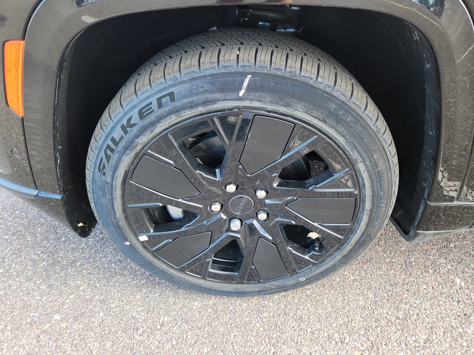 New 2025 Jeep Wagoneer S Launch Edition image 27