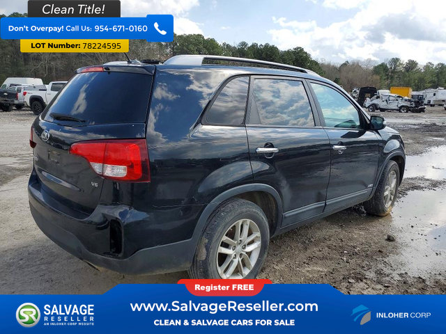 Used 2015 Kia Sorento LX image 4
