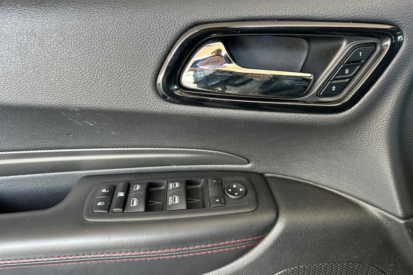 Used 2024 Dodge Durango GT image 11