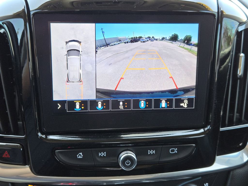 Used 2020 Chevrolet Traverse Premier w/ Redline Edition FWD image 18