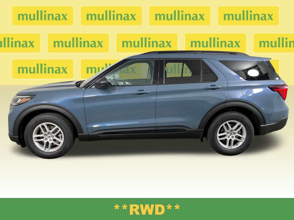 New 2026 Ford Explorer Active RWD image 11