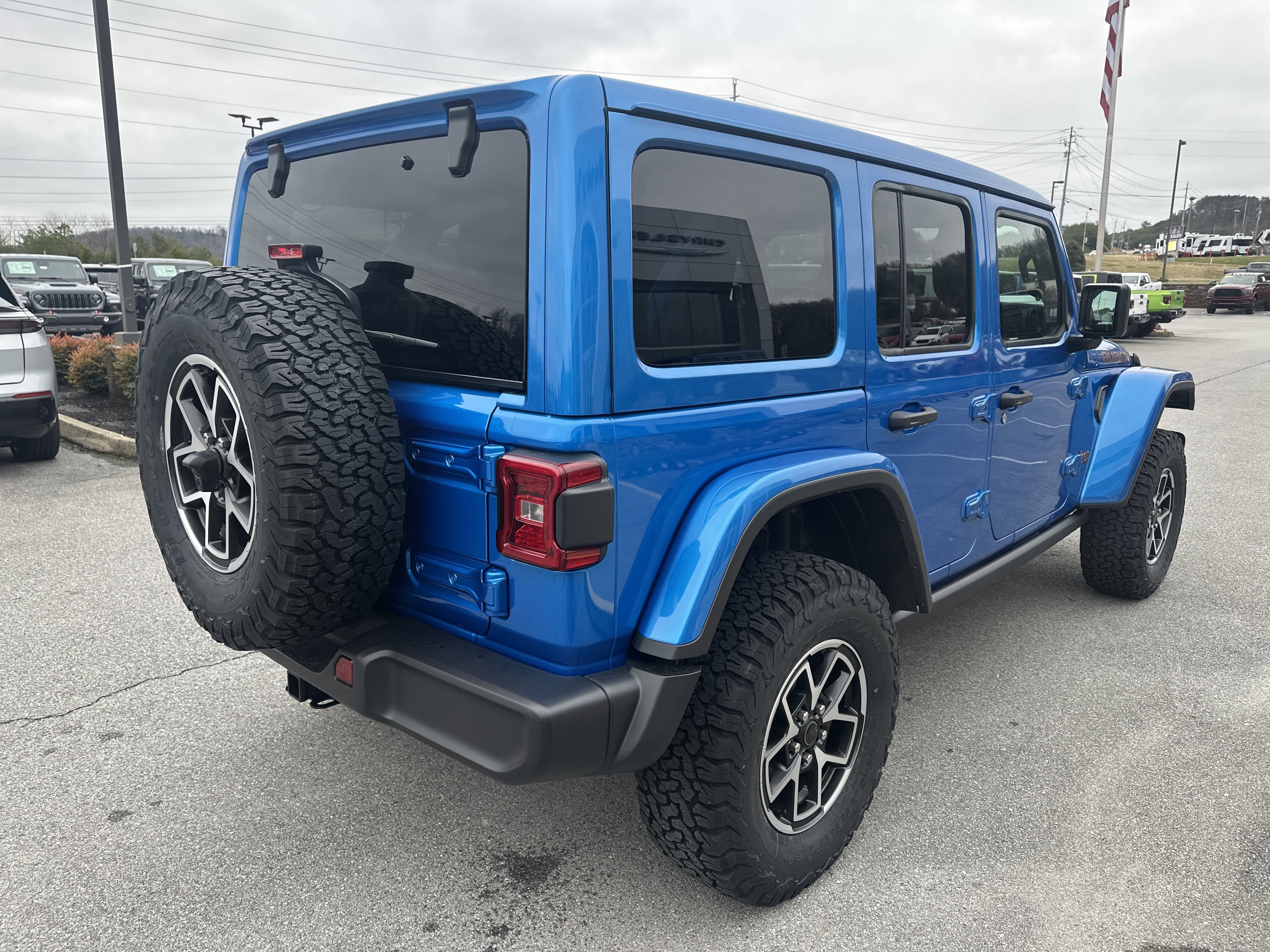 New 2026 Jeep Wrangler Unlimited Rubicon AWD/4WD image 8