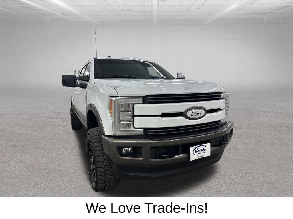 Used 2017 Ford F350 King Ranch w/ FX4 Off-Road Package AWD/4WD image 3