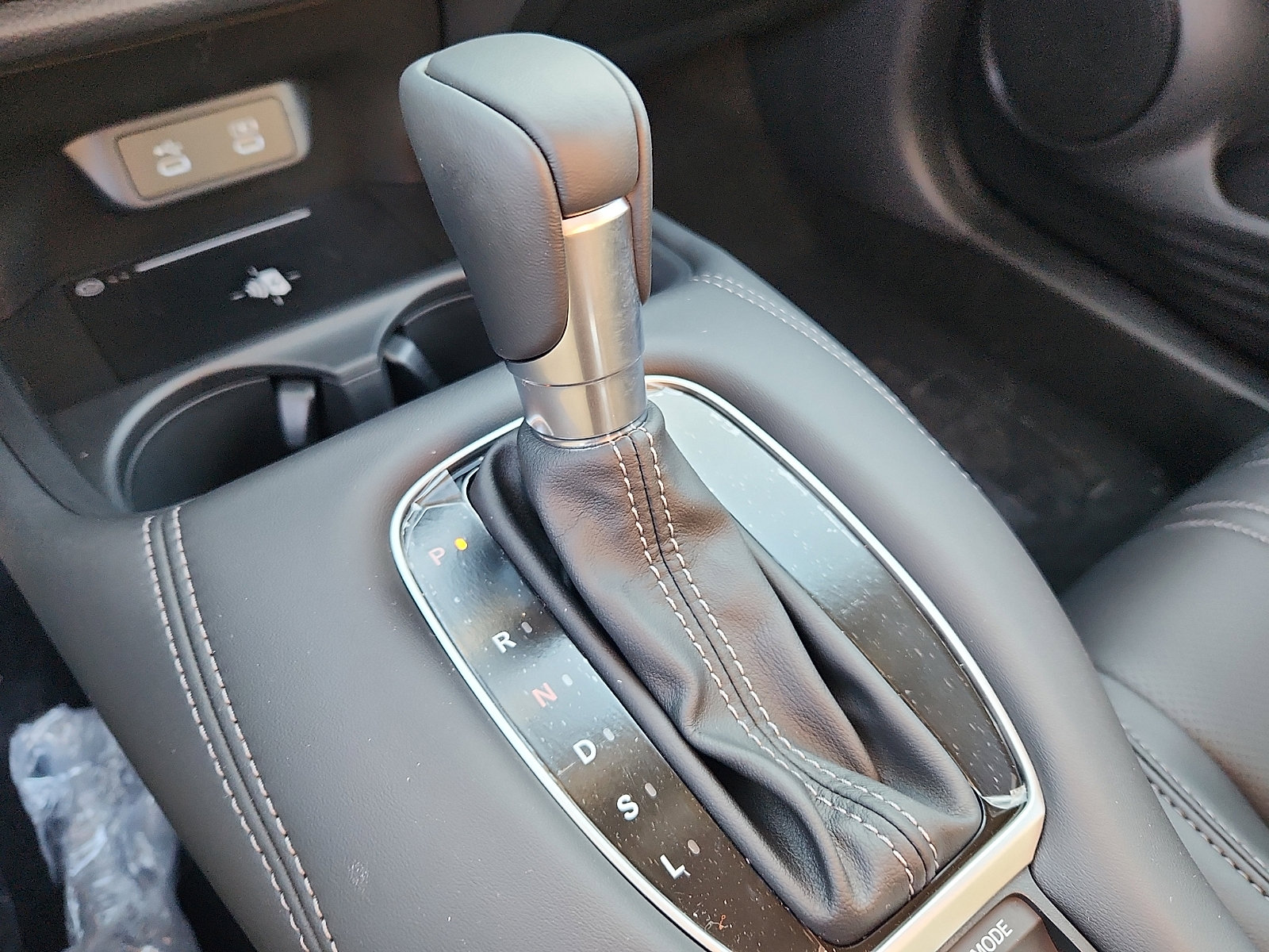 New 2026 Honda HR-V EX-L image 11