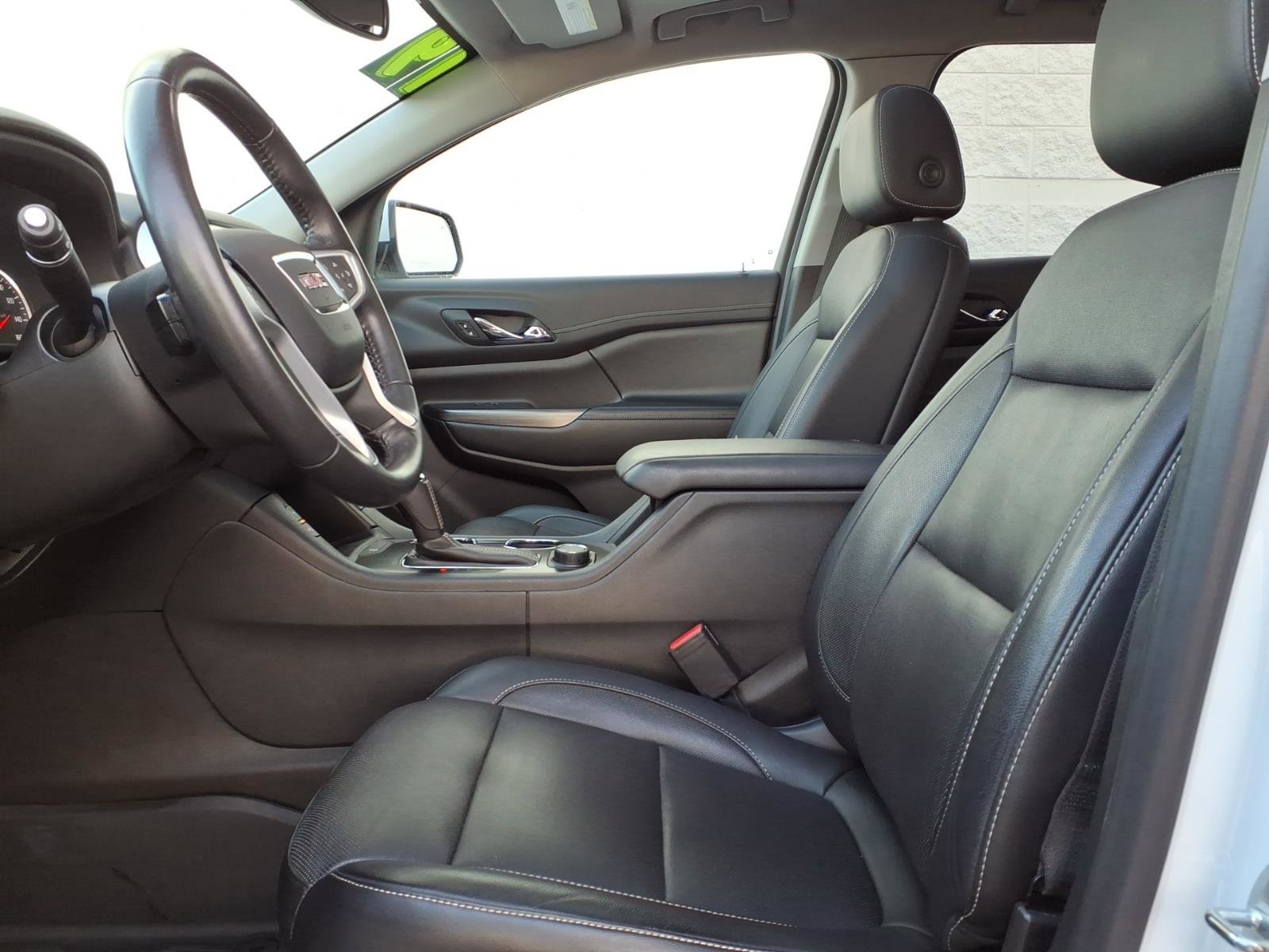 Used 2019 GMC Acadia SLT image 14