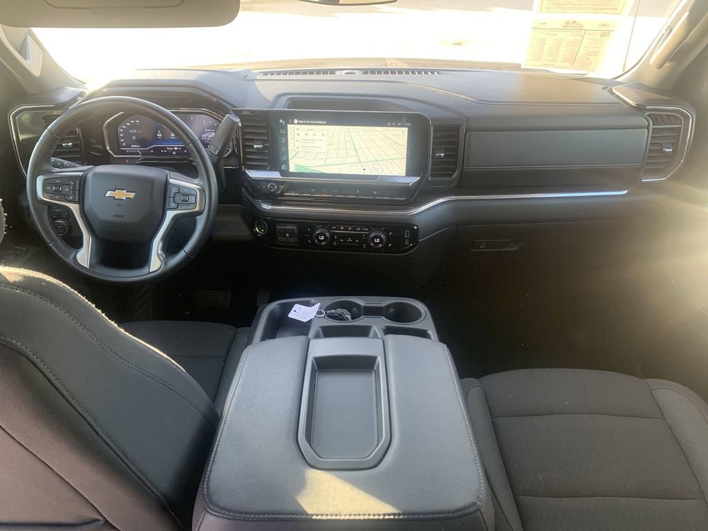 Certified 2025 Chevrolet Silverado 1500 LT image 18