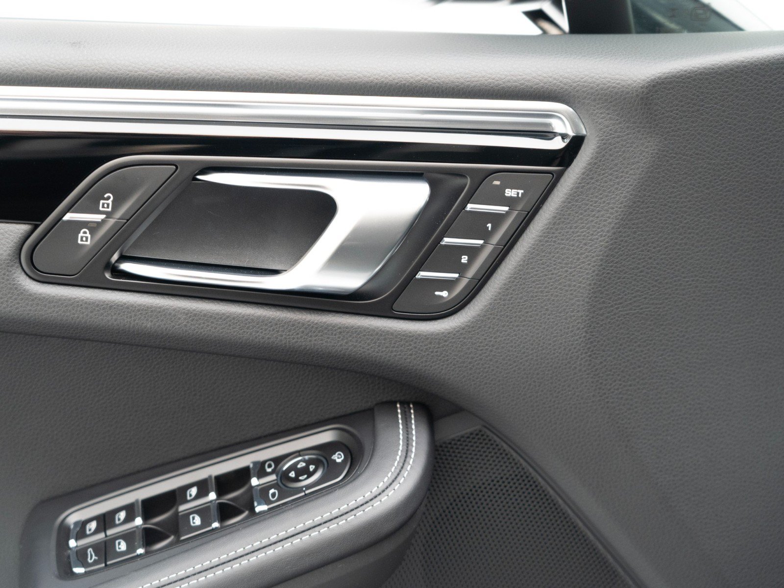 New 2026 Porsche Macan S AWD/4WD image 22