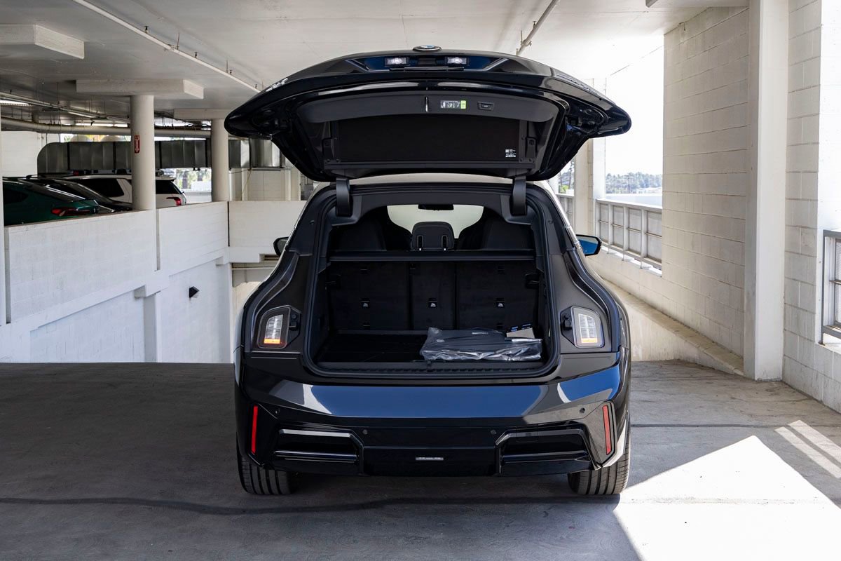 New 2026 BMW iX M70 image 24