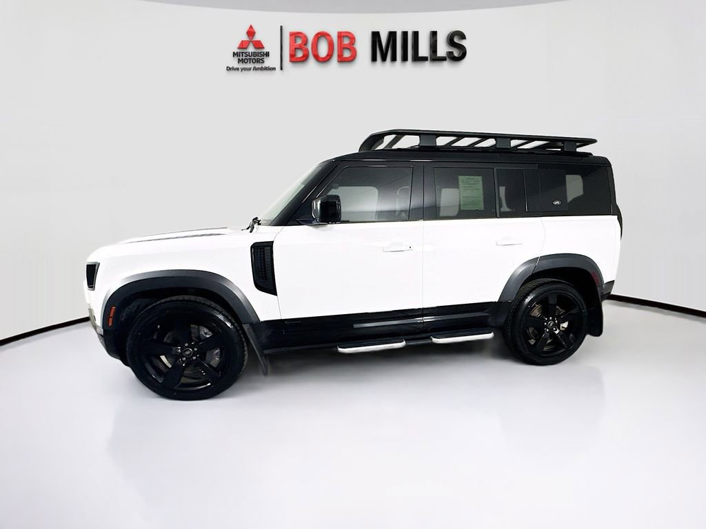 Used 2021 Land Rover Defender 110 X-Dynamic SE AWD/4WD image 4