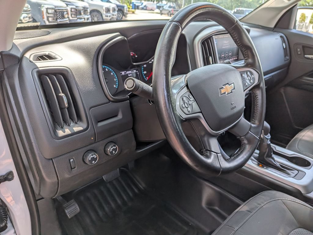 Used 2022 Chevrolet Colorado LT w/ Fleet Safety Package AWD/4WD image 32