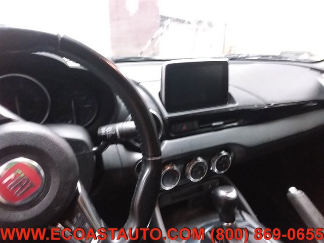 Used 2017 FIAT 124 Spider Lusso RWD image 11
