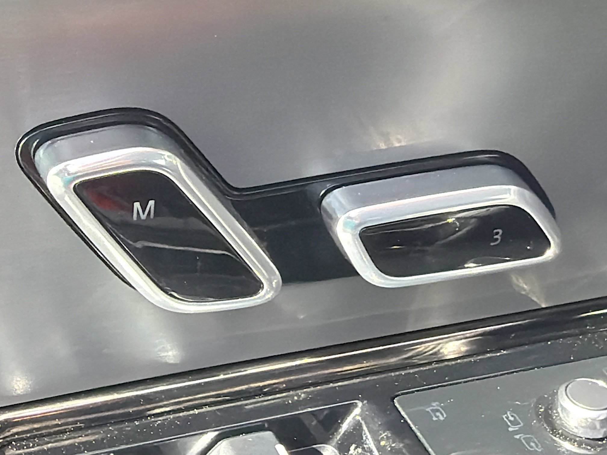 Used 2024 Land Rover Range Rover Sport SE image 26