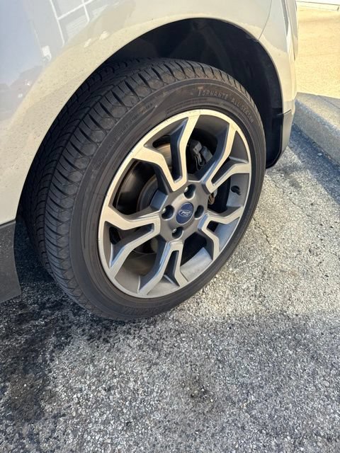 Used 2018 Ford EcoSport SE w/ SE Convenience Package FWD image 17