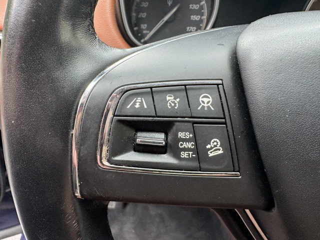Used 2018 Maserati Levante AWD/4WD image 20