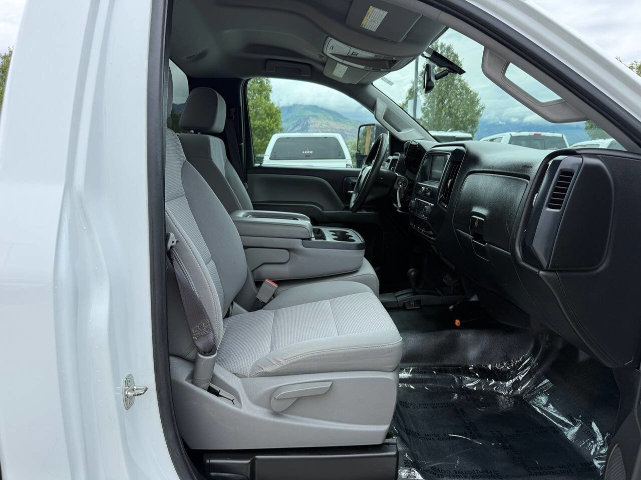 Used 2017 Chevrolet Silverado 2500 W/T w/ WT Convenience Package AWD/4WD image 18