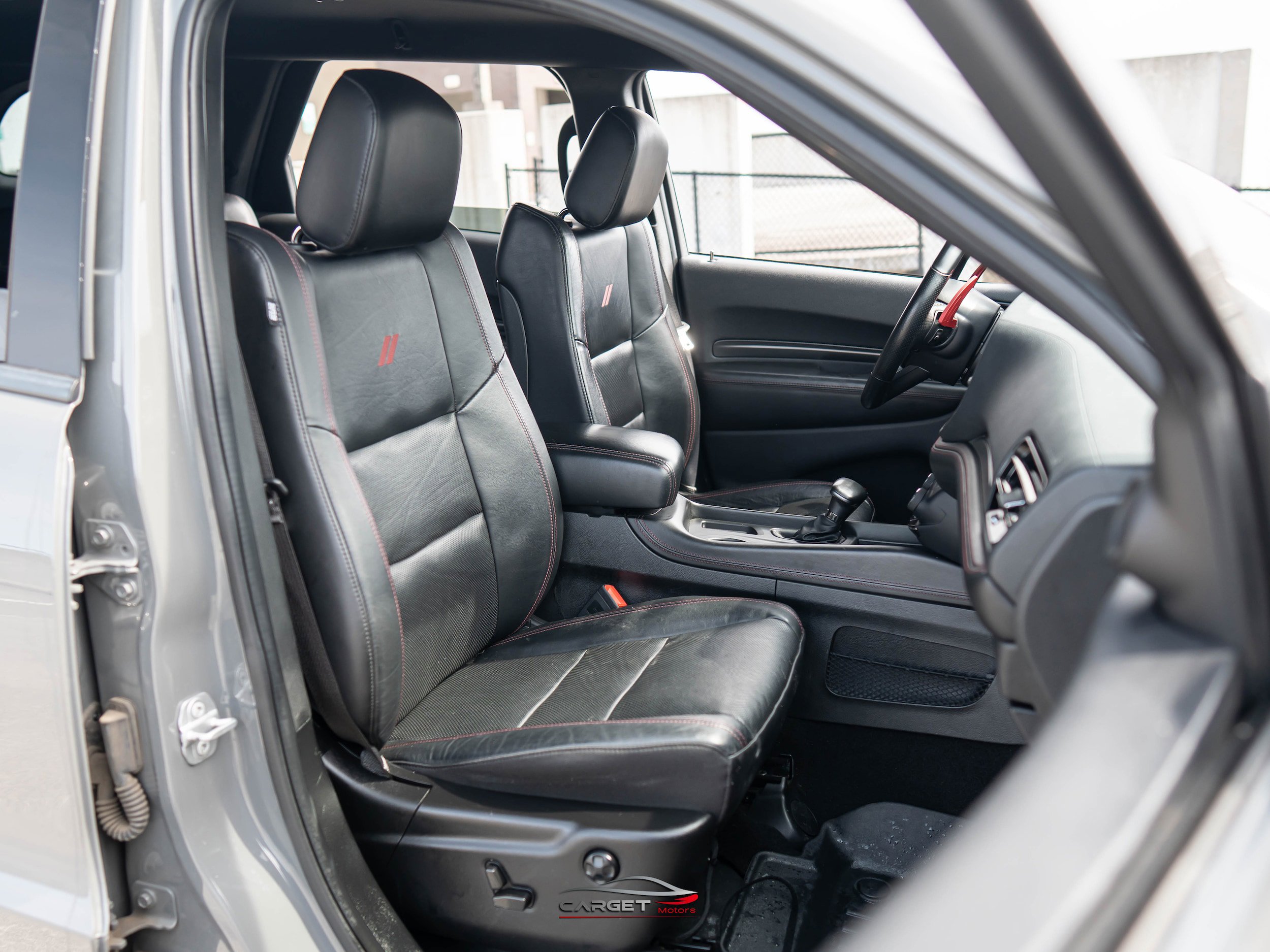 Used 2022 Dodge Durango R/T w/ Tow 'N Go Package AWD/4WD image 17
