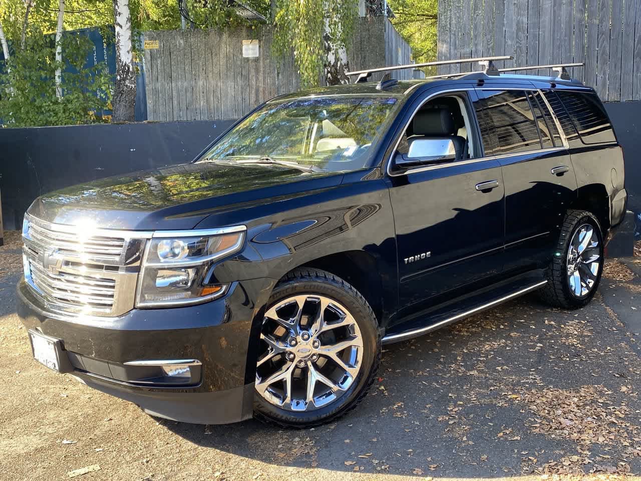 Used 2020 Chevrolet Tahoe Premier w/ 6.2L Performance Package AWD/4WD image 1