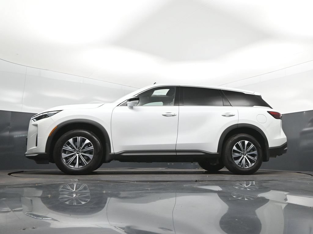 Certified 2026 INFINITI QX60 Pure w/ Cargo Package FWD image 40
