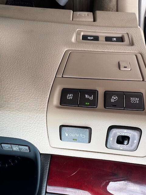 Used 2012 Lexus LS 460 image 47