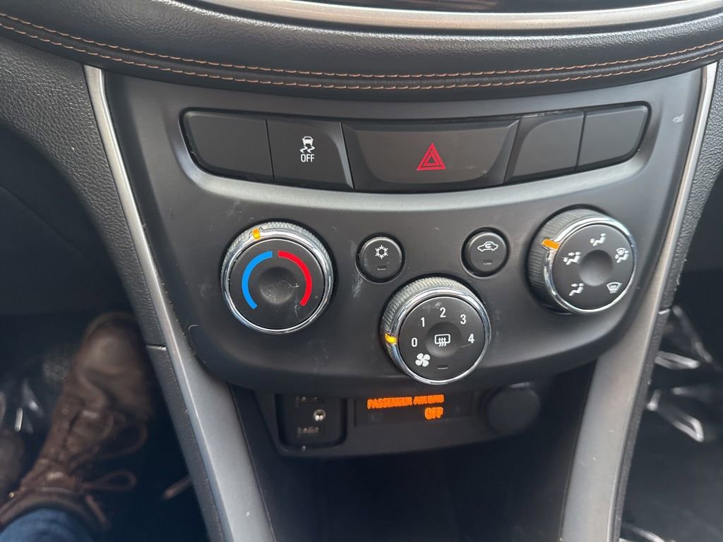 Used 2018 Chevrolet Trax LS image 13