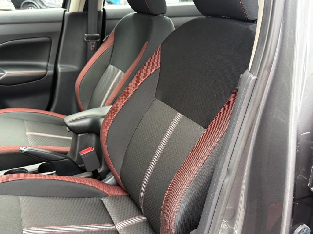 Certified 2025 Nissan Versa SR w/ Trunk Package FWD image 18