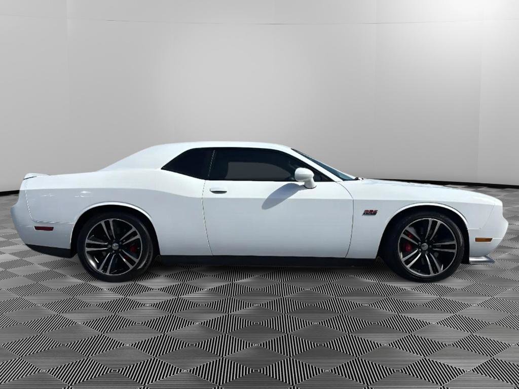 Used 2011 Dodge Challenger SRT8 image 6
