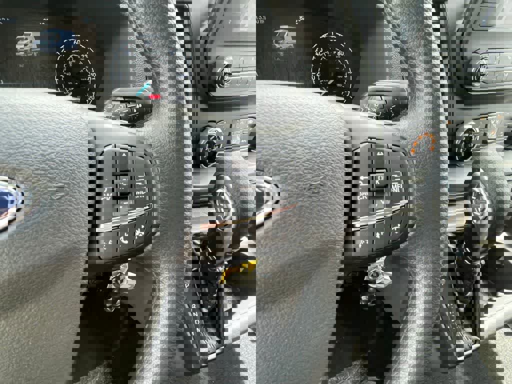 New 2025 Ford Transit 250 148 Medium Roof image 24