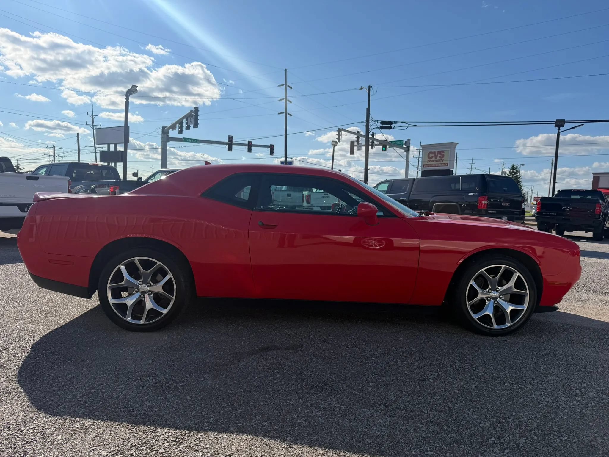 Used 2016 Dodge Challenger SXT Plus RWD image 11