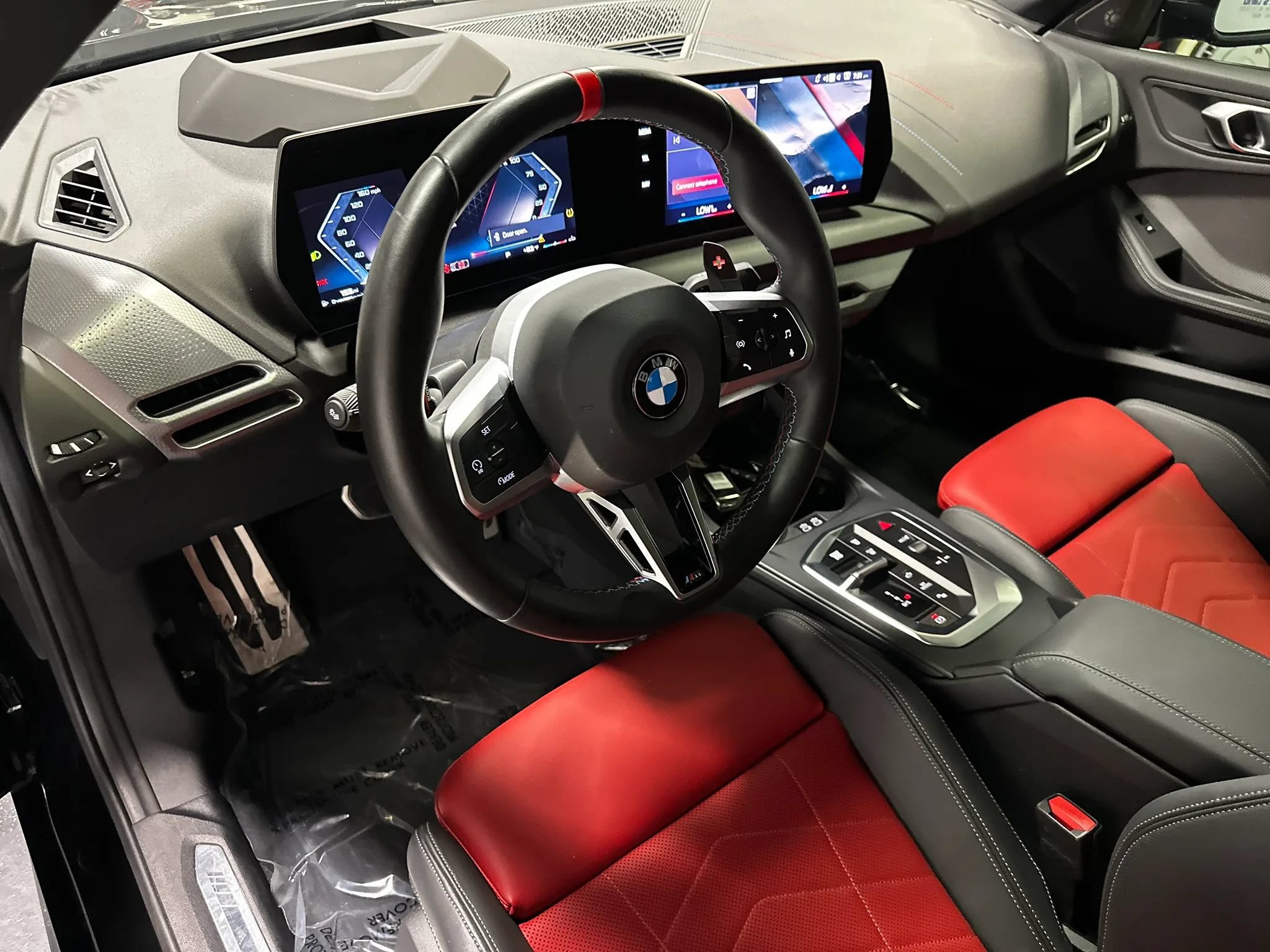 Used 2025 BMW M235i xDrive w/ M Performance Package AWD/4WD image 7