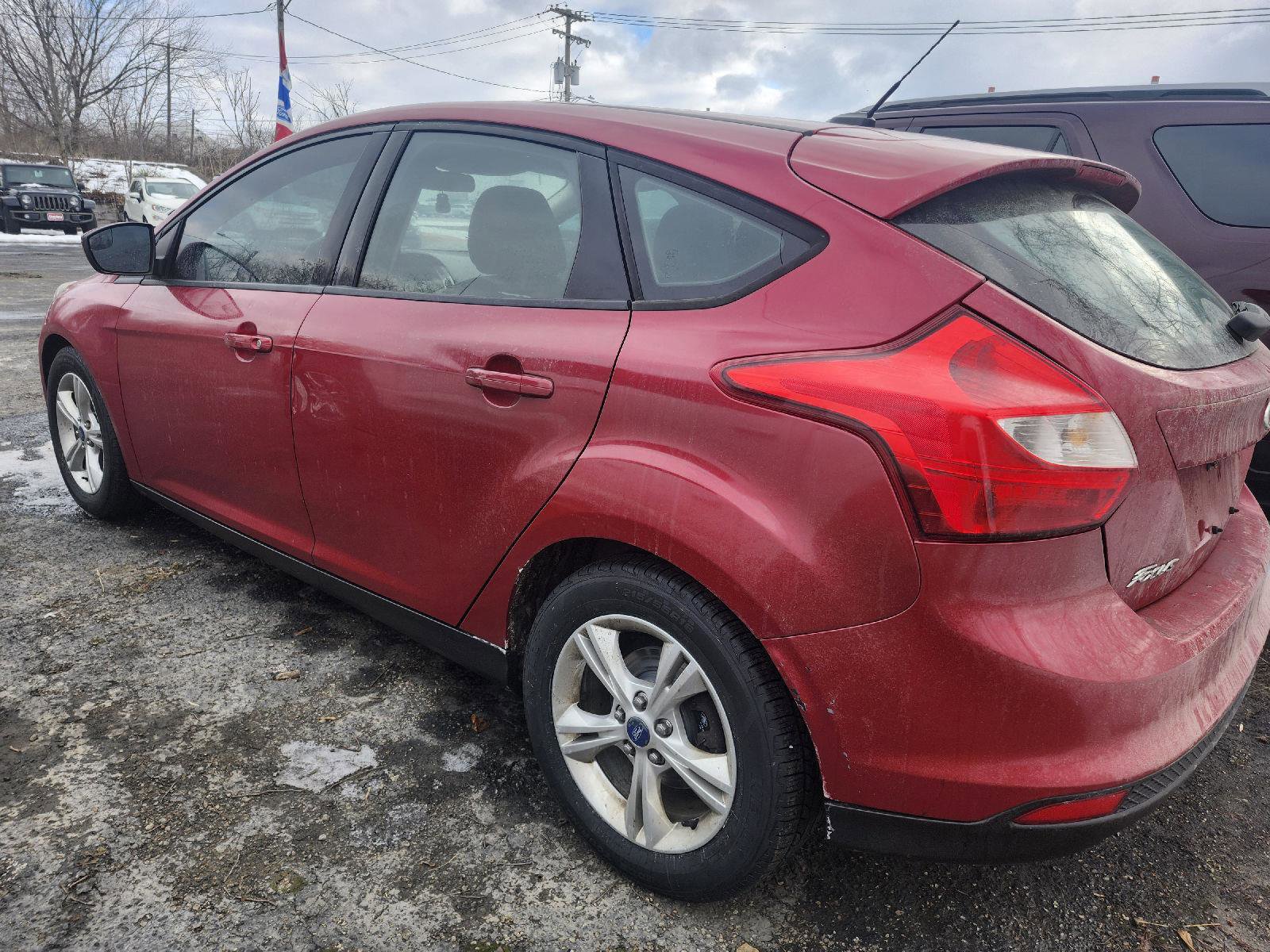 Used 2012 Ford Focus SE image 3